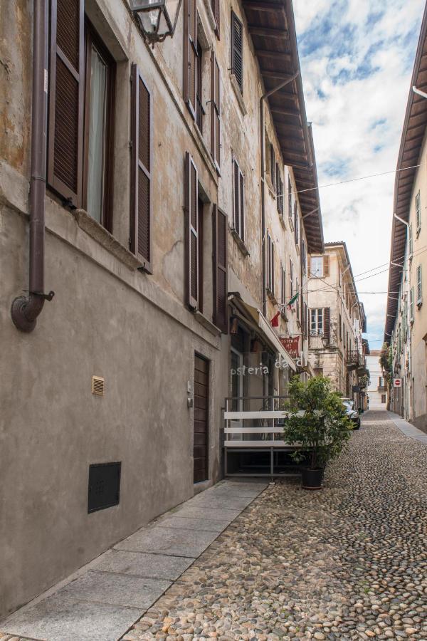 Apartamento Cortile Del Forno Nel Centro Storico Arona Exterior foto